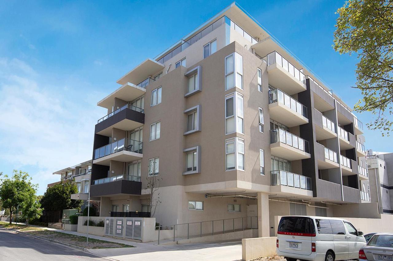 Poplar Box Hill Apartment Luaran gambar